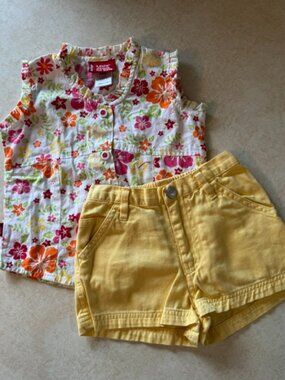Levi's & Hartstrings 2 pc Shorts Top Outfit 2T